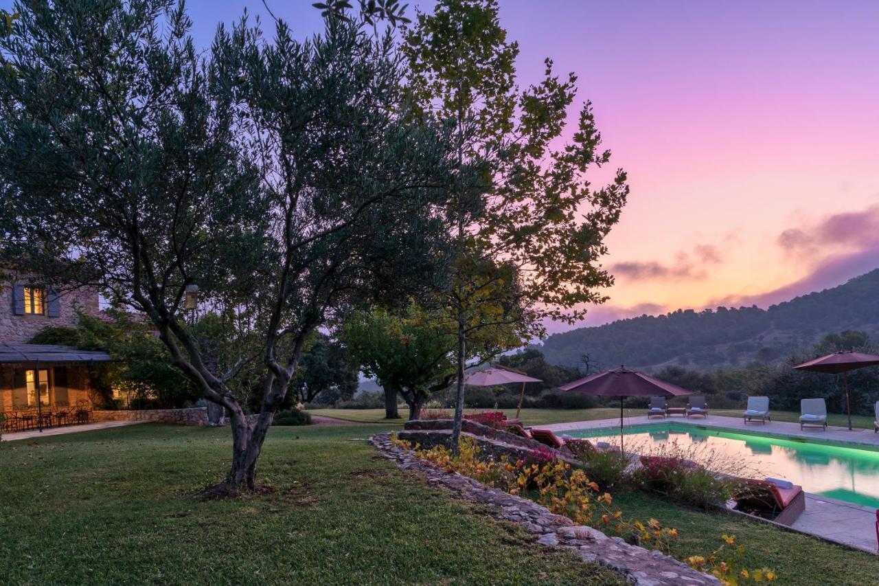 Vila Domaine De Puybernier Jouques Exteriér fotografie